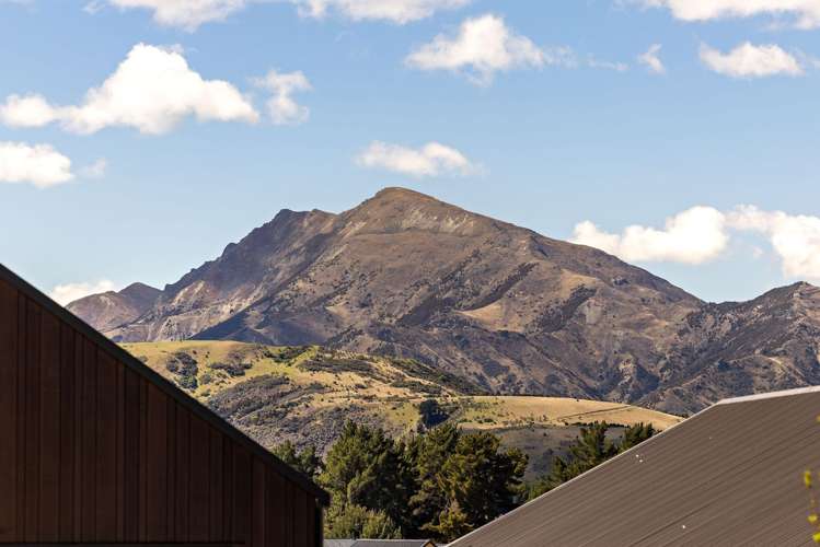 49 Mount Nicholas Avenue Wanaka_2