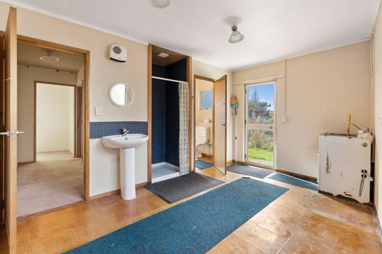3 Palmer Place Taieri Mouth_16
