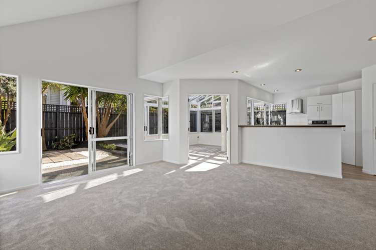 2/20 Norwood Road Bayswater_7