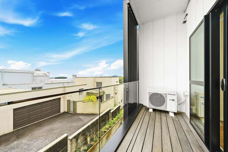 5/32 Karori Crescent Orakei_21