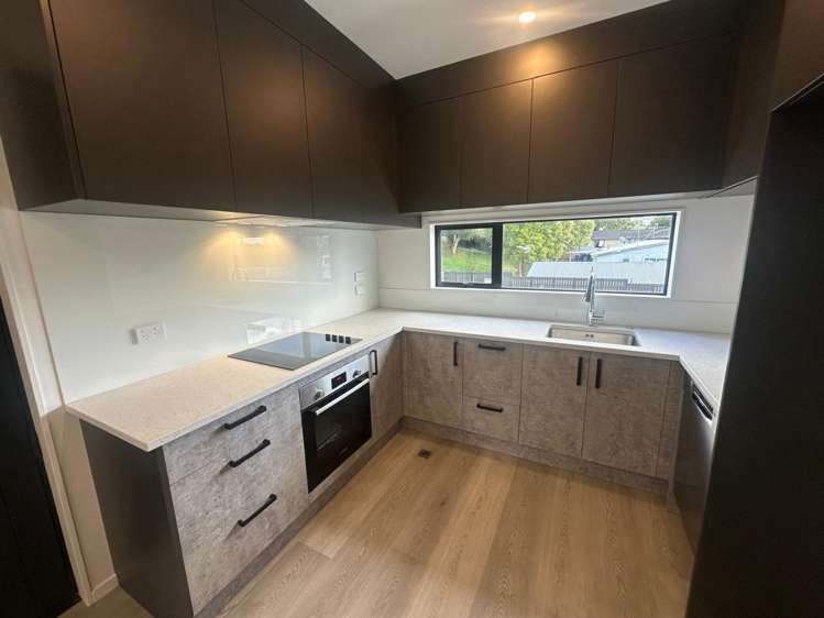 13/27 Glenorchy Street Glen Eden_5