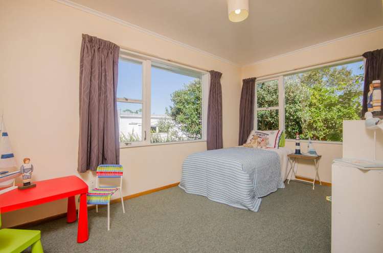 90 Gloria Avenue Te Atatu Peninsula_8