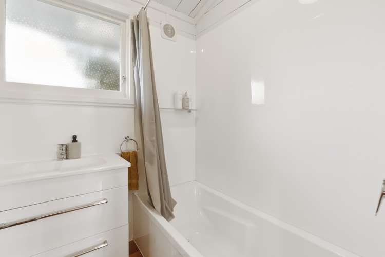 39 Fairview Avenue Opaheke_12