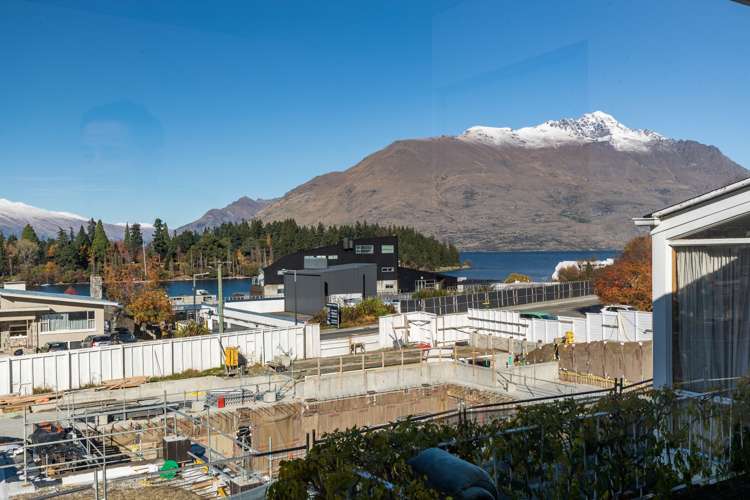 22 Brecon Street Queenstown_16