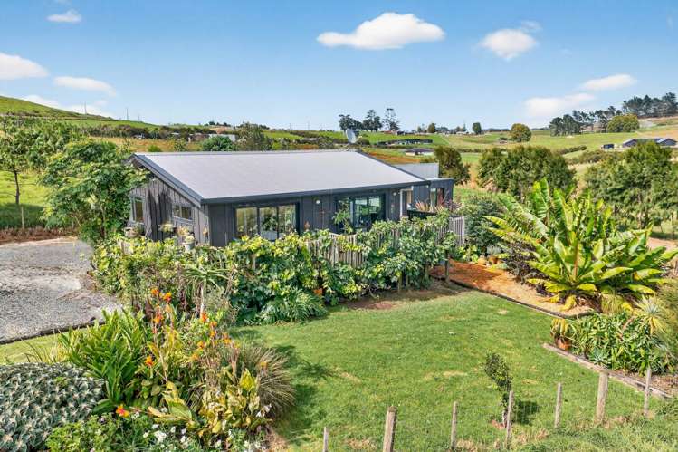 45 Brown Road Kaiwaka_1