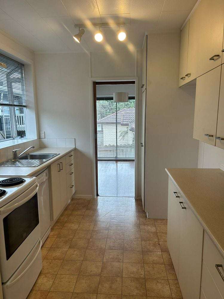 20 Edgar Pearce Place Howick_12