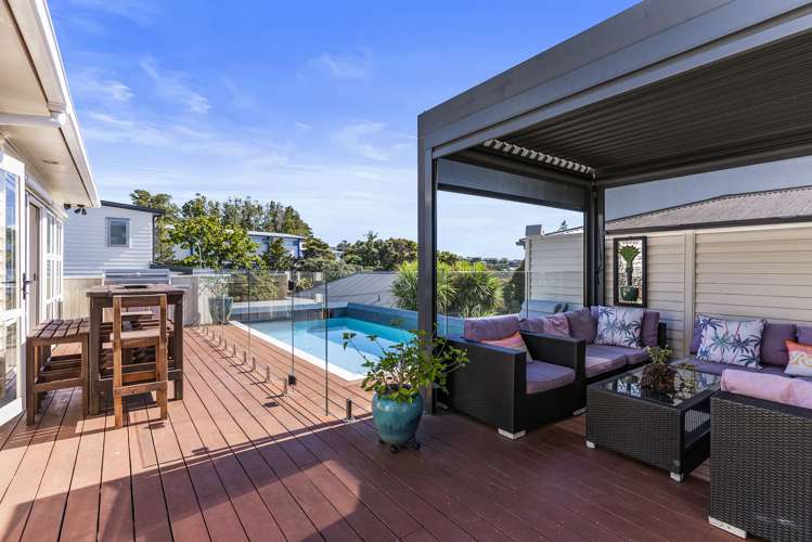 9 Clematis Avenue Murrays Bay_9