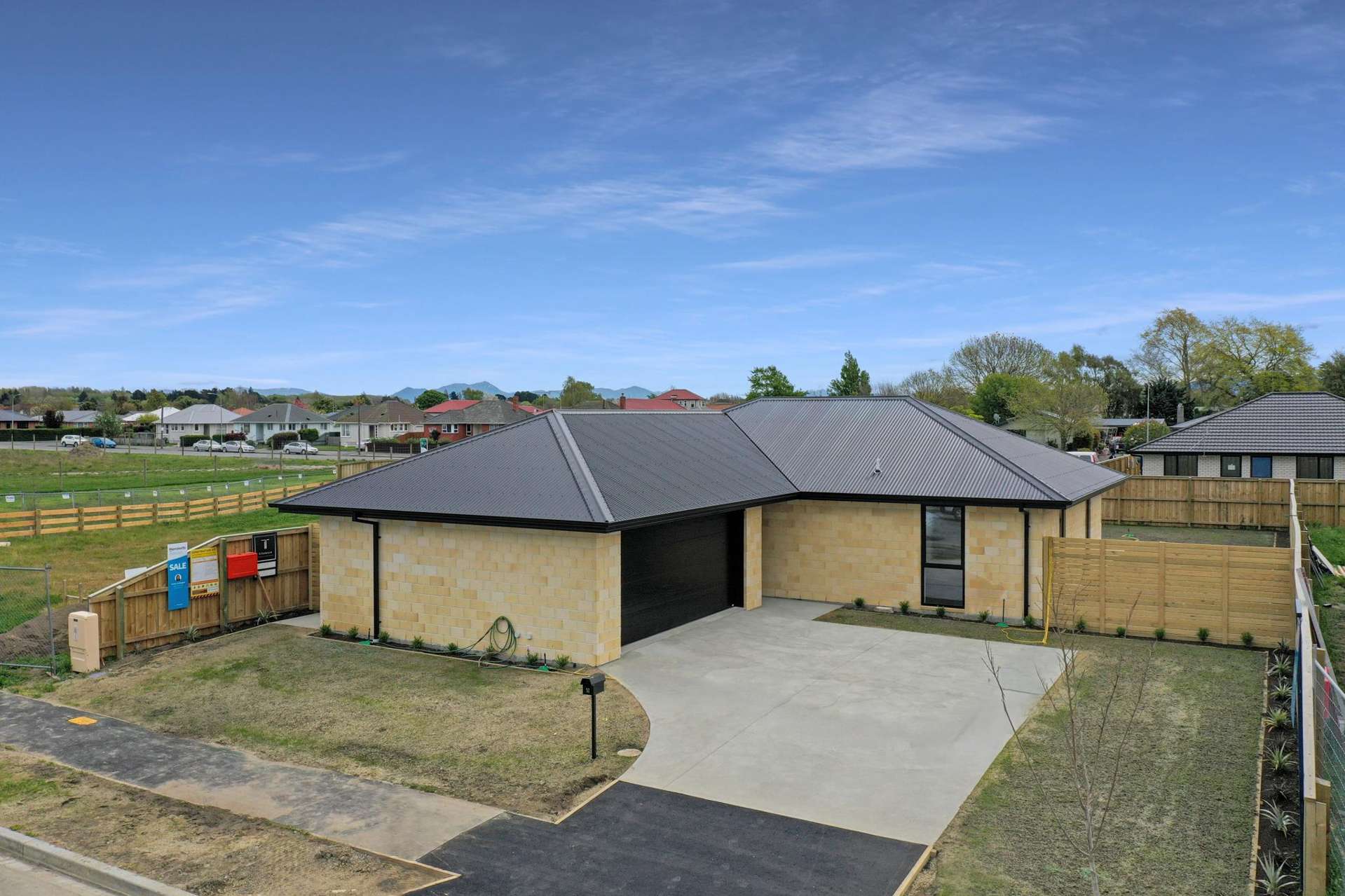 52 Strowan Avenue Elgin_0