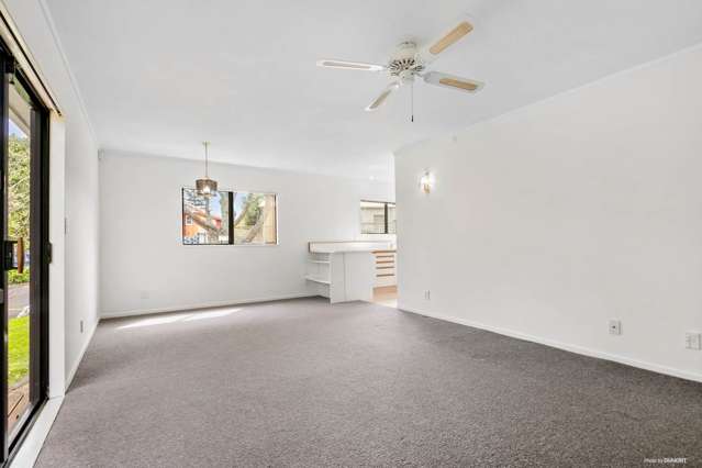 1/30 Savoy Road Glen Eden_3