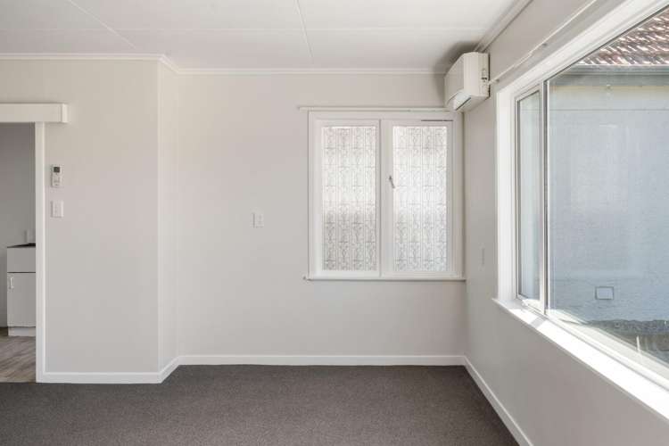 1 Russell Place Brookfield_10