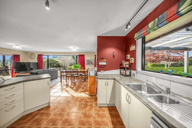 114 Govan Drive Te Anau_3