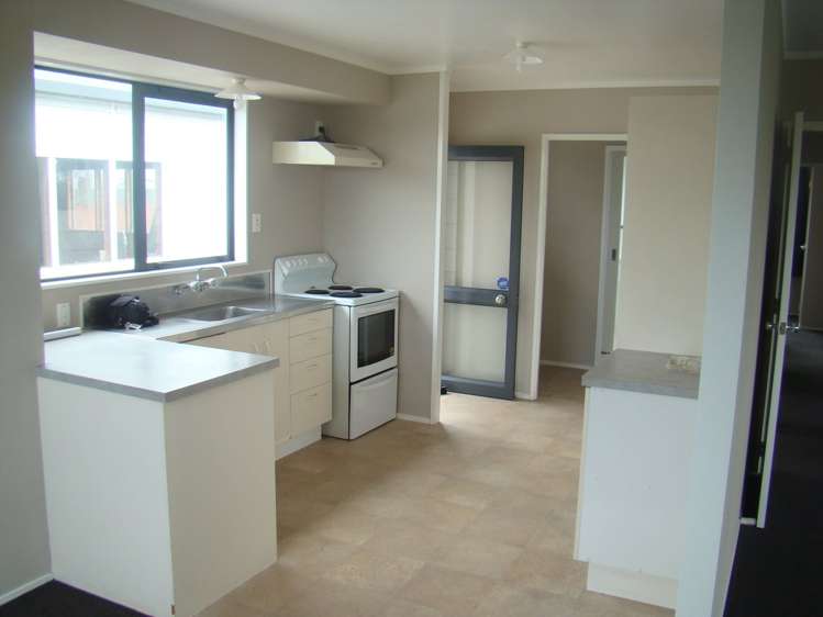 6 Baverstock Road Nawton_9