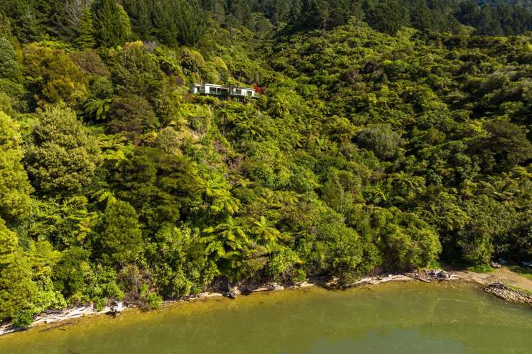 1 Black Point, Whatanihi Marlborough Sounds_15