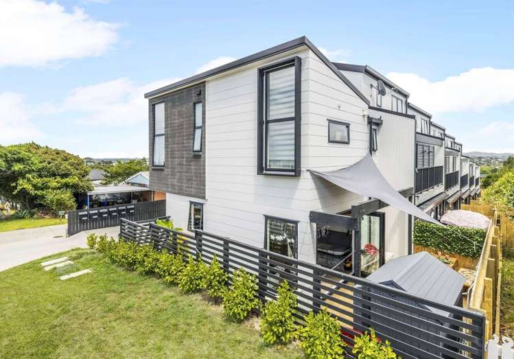  1/11 Lewis Road Pakuranga_11