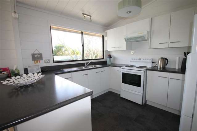 25 Pleasant Place Pauanui_2