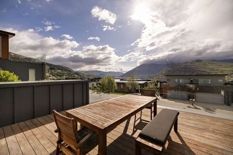 42B Highview Terrace Queenstown Hill_21