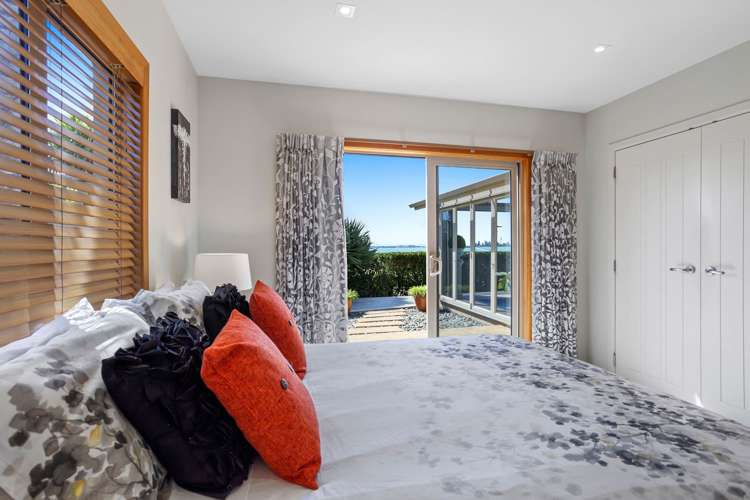 8 Kawai Rise Te Atatu Peninsula_24