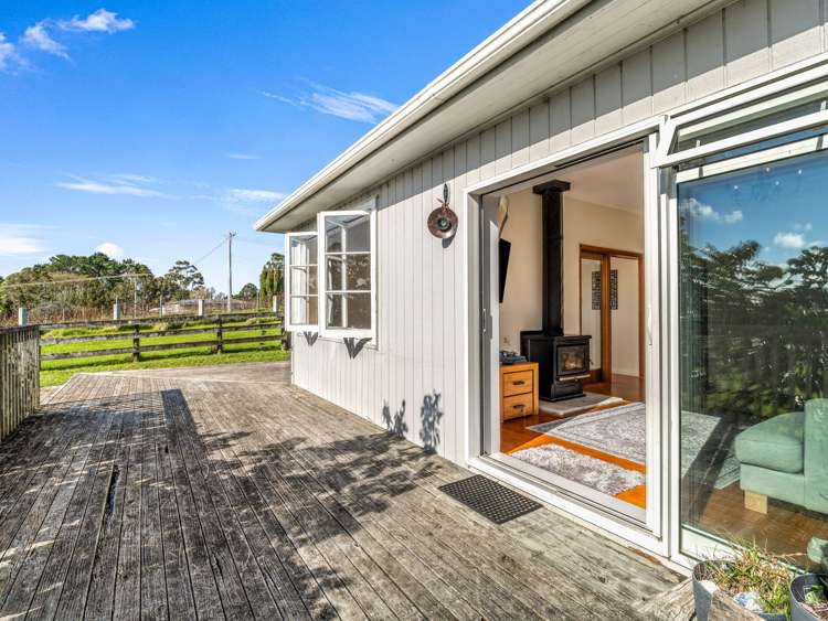 151 Shelly Beach Road Shelly Beach Helensville_24