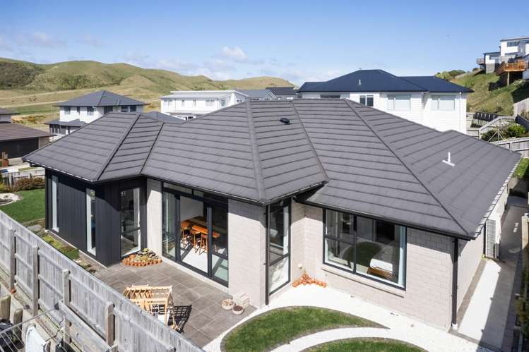 8 Hattersley Grove Churton Park_17