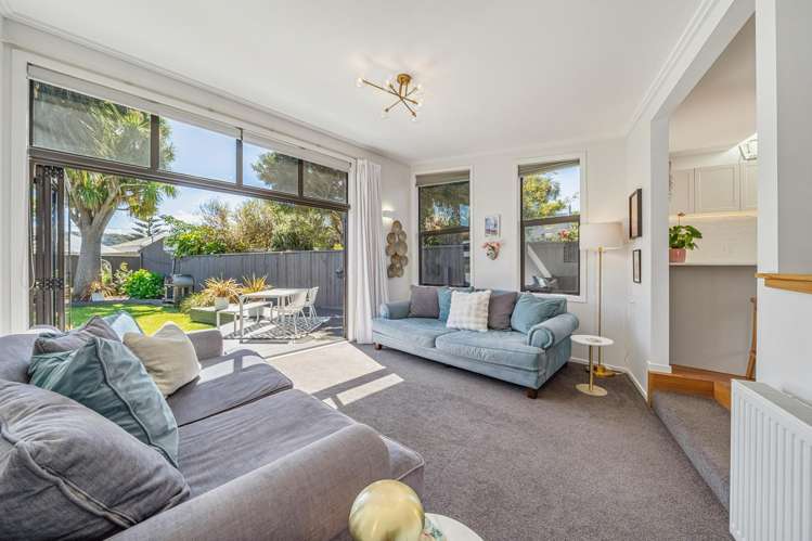 37 Bolton Street Petone_17