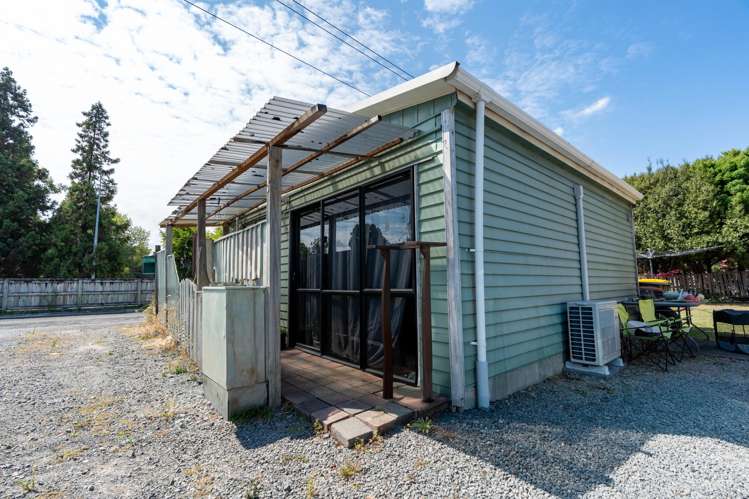 249 Dey Street Hamilton East_13