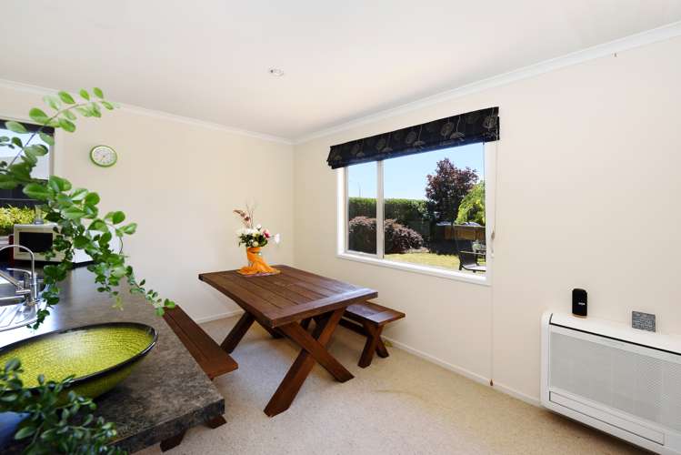 1 Ernest Place Brightwater_5