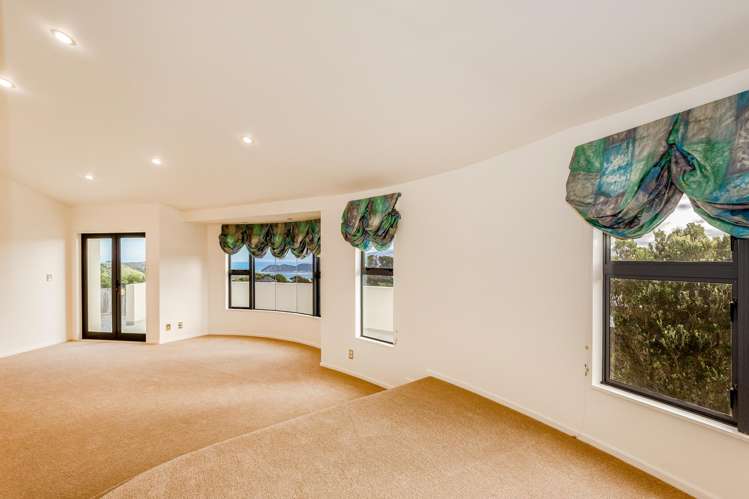 10 Signallers Grove Strathmore Park_12