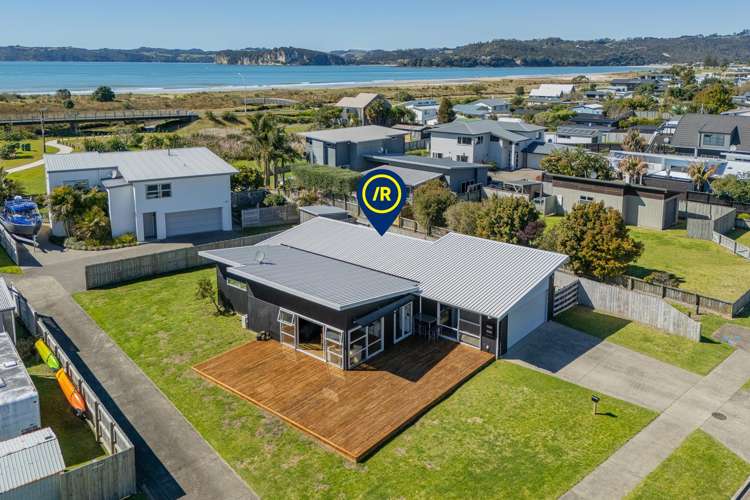 279 Cook Drive Whitianga_31