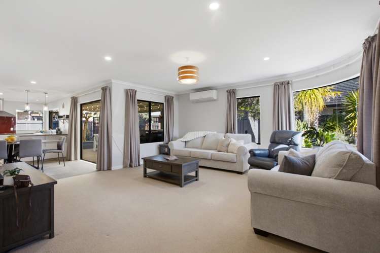 3 Nicole Place_2