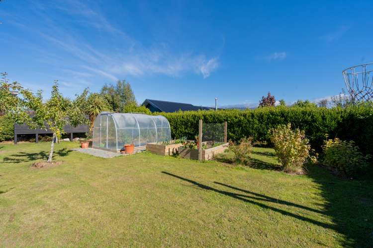 75 Burnby Drive Te Anau_25