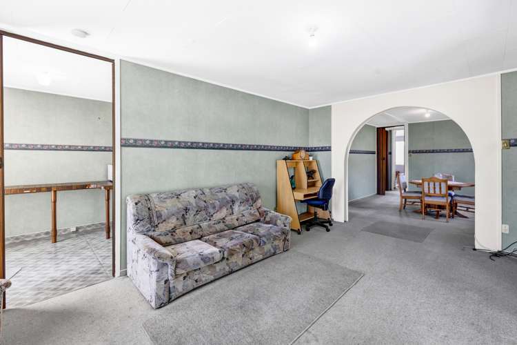 40 High Street East Waitara_13