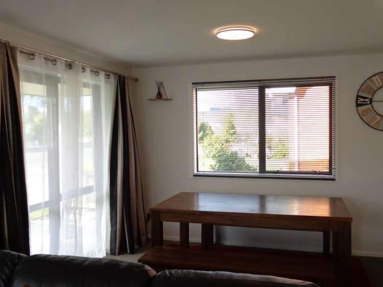 7 Coronation Court Milton_5