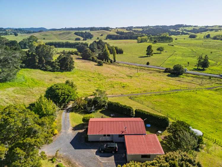 6377 State Highway 1 Pakaraka_34