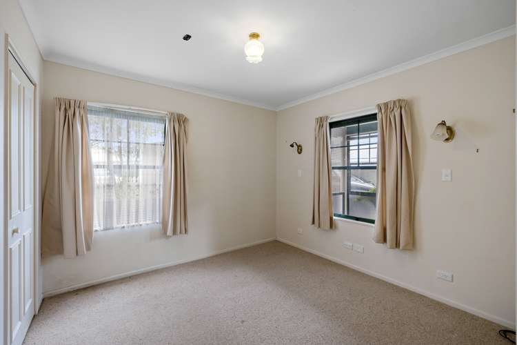 1/70 Whiteley Street Moturoa_13