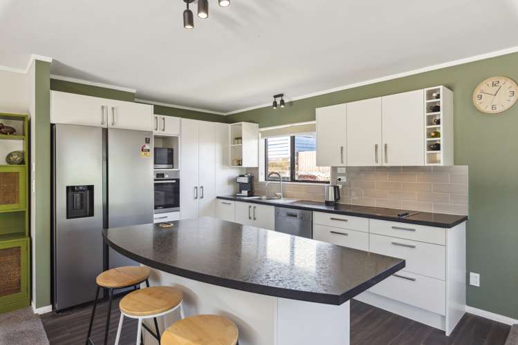 4 Graham Grove Waikanae_5