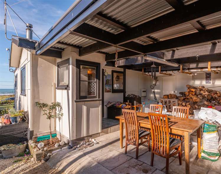 1107 Mataikona Road Mataikona_11