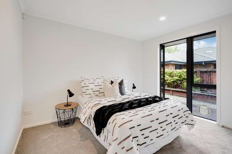 10 Wiltshire Drive Huntington_14