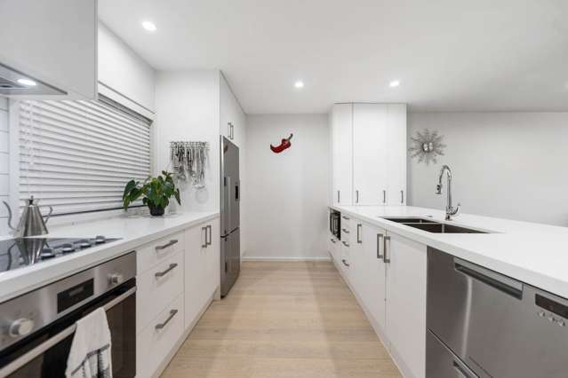 102/252 Centreway Road Orewa_3