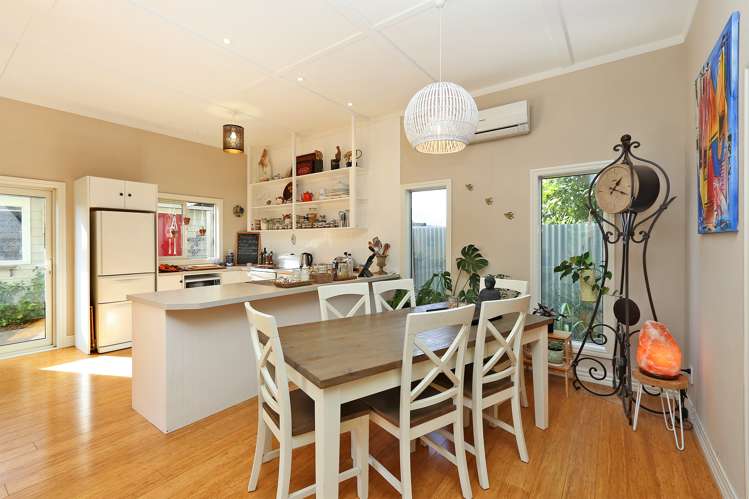 16a Hammond Road Taradale_2