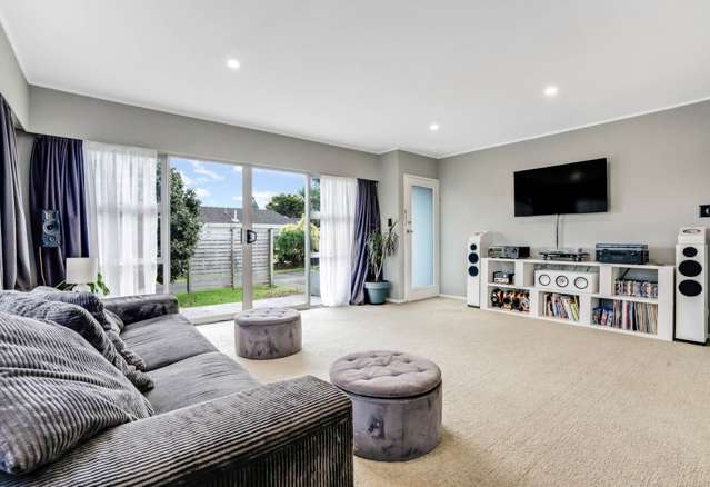 1/27 South Street Papakura_2