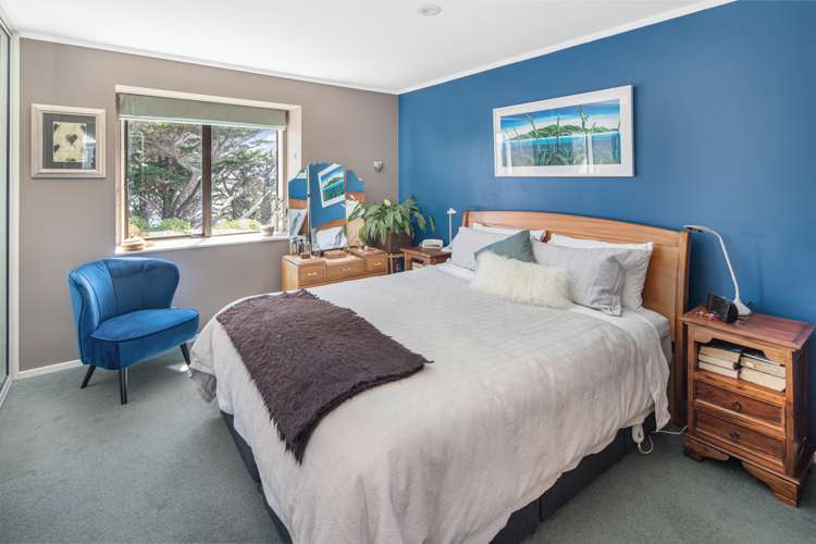 21 Signallers Grove Strathmore Park_14