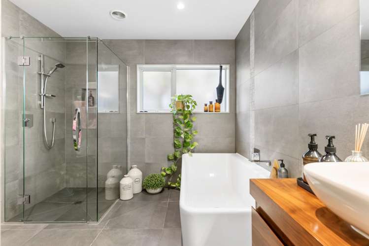 22 Outlook Road Greenhithe_24