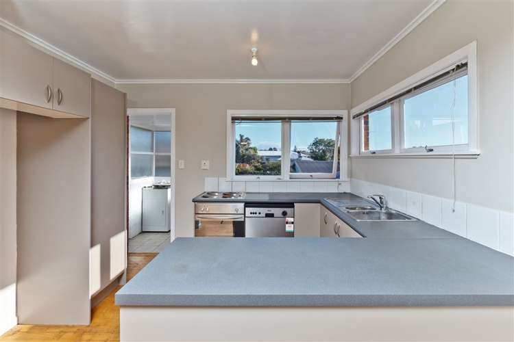 2/6 Corunna Road Milford_4