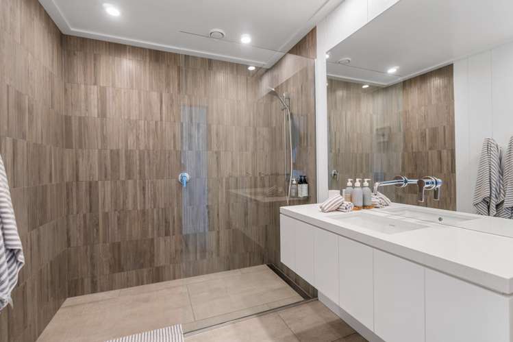 729 Orapiu Road Waiheke Island_32