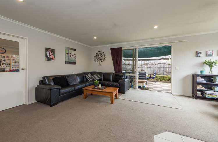 55 Lord Auckland Road Wakefield_2