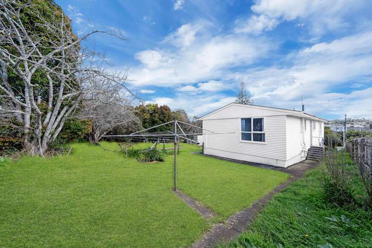 32 Barbary Avenue Kelston_28