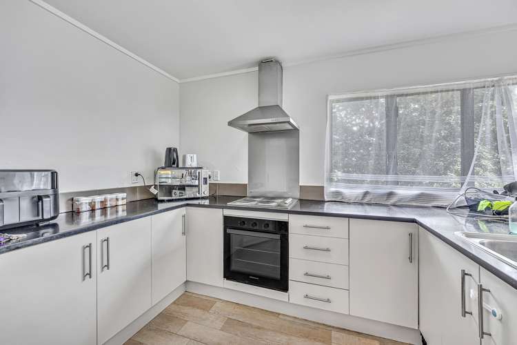 13a Volante Avenue Wattle Downs_5