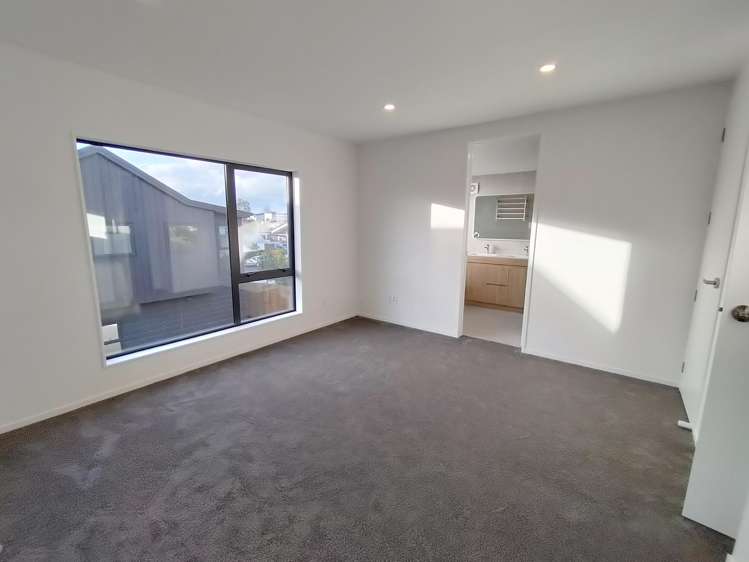 36D Marendellas Dr Bucklands Beach_11