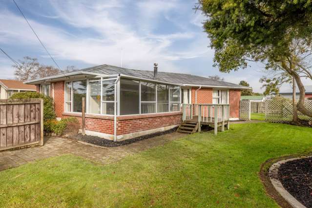 61 Golf Links Road Shirley_1