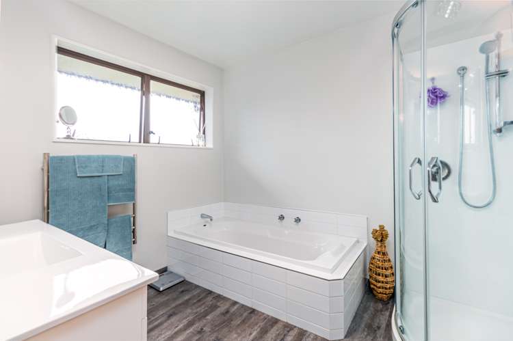 446 Grahams Road Willowby_15